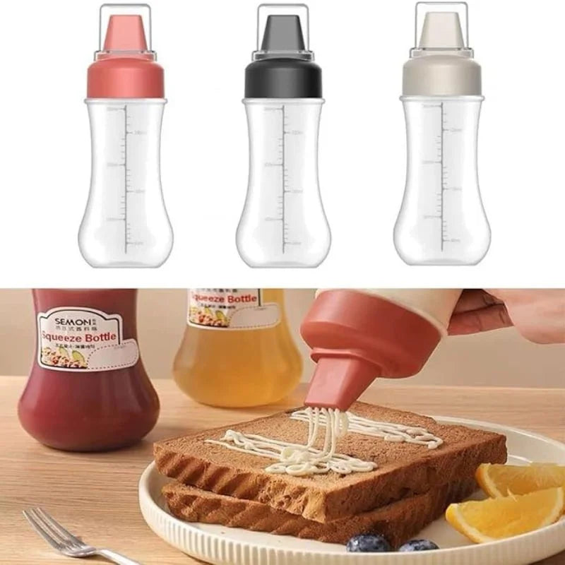 y29- 5 Hole Squeeze Sauce Bottle | Refillable Condiment Dispenser with Lid | Multipurpose Ketchup & Hot Sauce Bottle for Kitchen | Black Cap