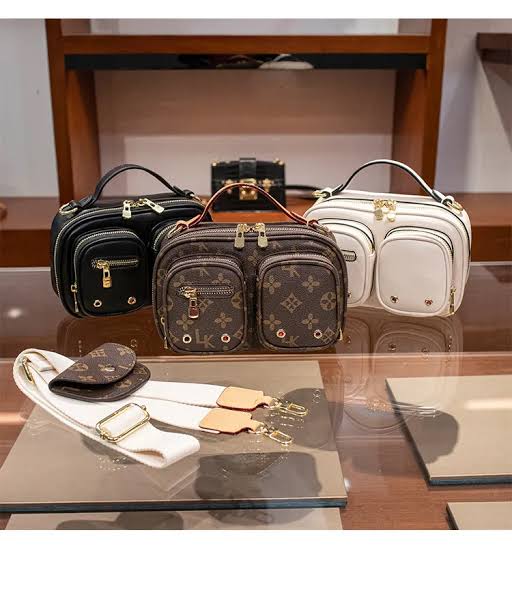 The Luxe Nova essential tote- Hand Bags